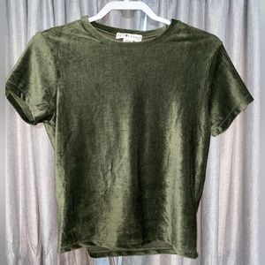 Eye candy, size medium, green short sleeve